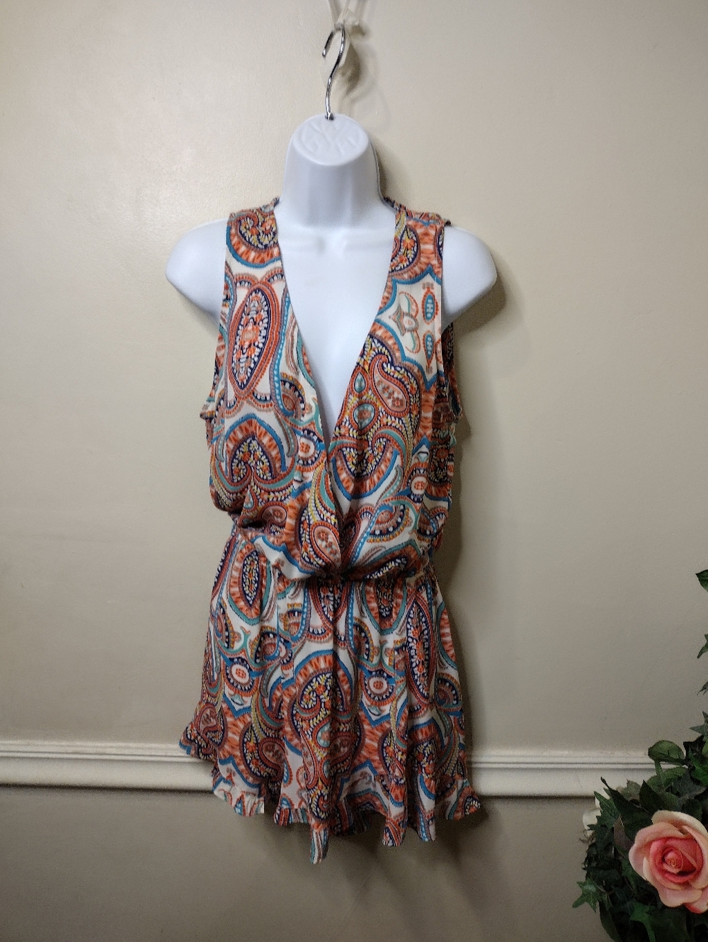 Show Me Your Mumu Paisley Print Sleeveless V-Neck Romper in White Coral & Blue